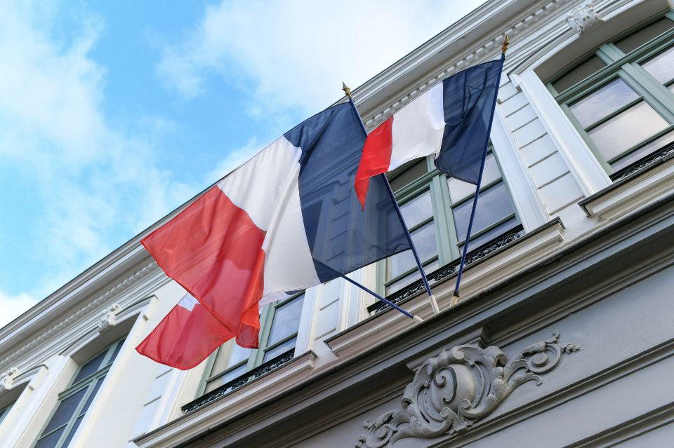 Test sulla cannabis medica in Francia esteso fino al 2025